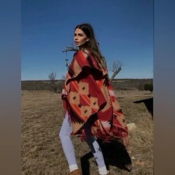 Free People Crossroads Aztec Poncho One Size - Picture 3 of 12